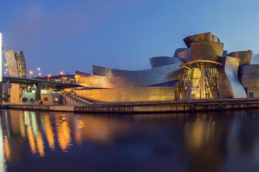 Lujoso Piso En Casco Viejo. Bilbao. Free Wifi. Apartment Exterior photo